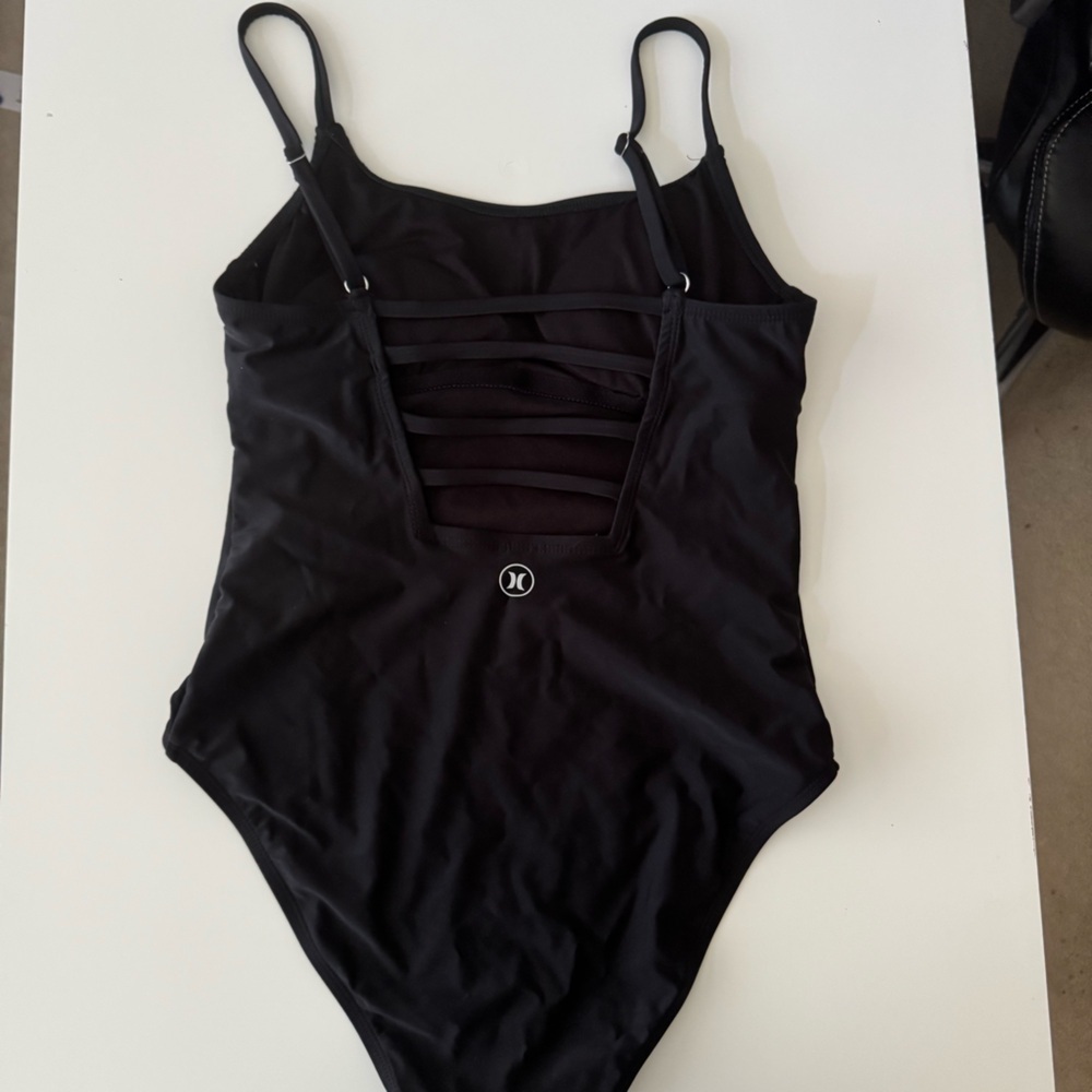 Hurley One Piece Swim Suit UPF 50 4 way stretch Women’s size medium - Picture 4 of 13